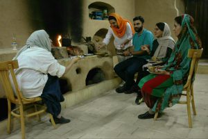 تور گلابگیری کاشان